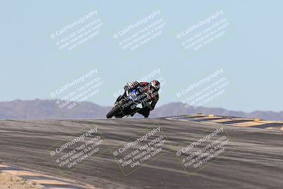 media/Dec-07-2025-CVMA (Sun) [[3e7d2de5dc]]/Race 7-Formula Lightweight Twins Shootout/